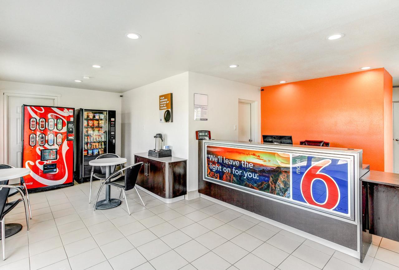 Motel 6 Waco - Lacy Lakeview Bellmead Eksteriør billede