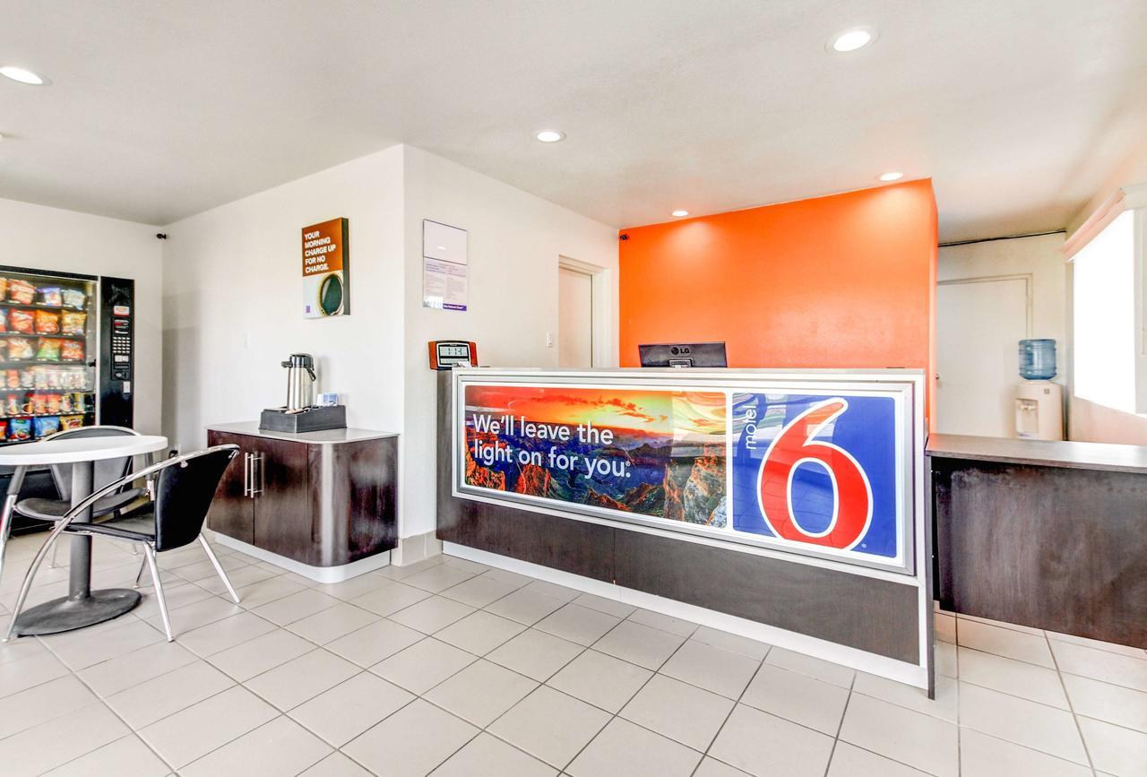 Motel 6 Waco - Lacy Lakeview Bellmead Eksteriør billede